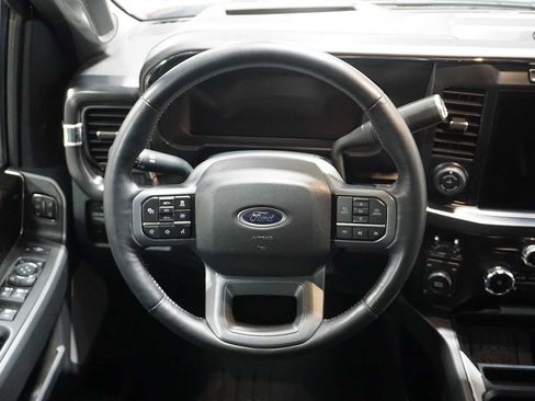 Used 2024 Ford F250 Lariat w/ Lariat Ultimate Package image 19