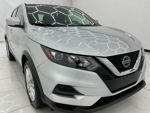 Used 2021 Nissan Rogue Sport S AWD/4WD image 3