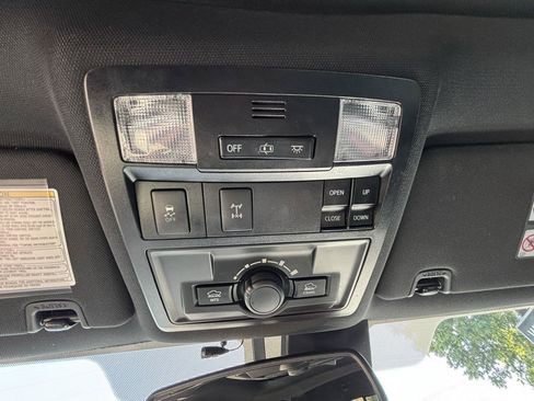 Used 2019 Toyota Tacoma TRD Pro AWD/4WD image 14