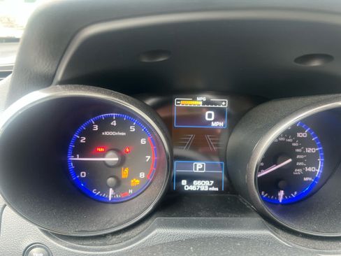 Used 2019 Subaru Outback 2.5i Limited AWD/4WD image 10
