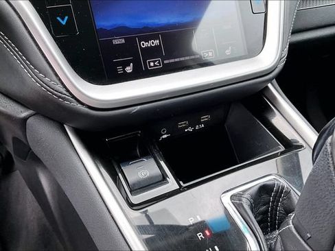 Used 2020 Subaru Outback Premium AWD/4WD image 15