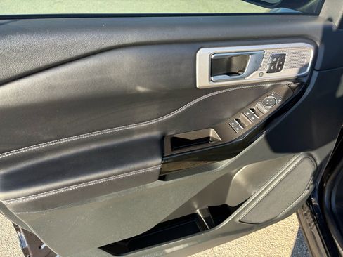 Used 2023 Ford Explorer ST w/ Equipment Group 401A image 11