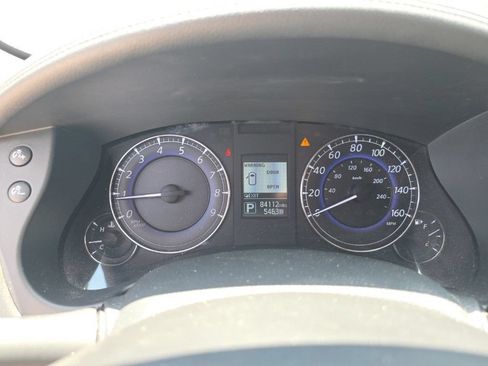 Used 2017 INFINITI QX50 2WD w/ Technology Package image 2