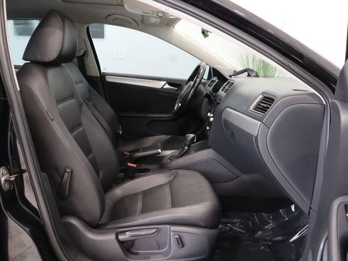 Used 2014 Volkswagen Jetta SE FWD image 10