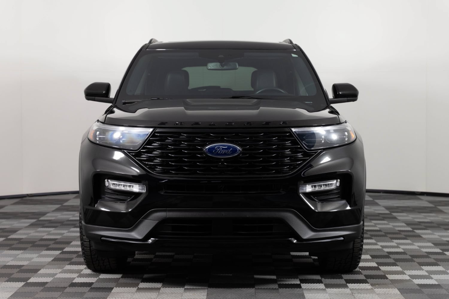 Used 2022 Ford Explorer ST-Line w/ Class IV Trailer Tow Package AWD/4WD image 11