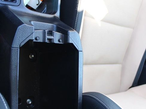 Used 2018 Toyota RAV4 XLE w/ Plus Extra Value Package image 42