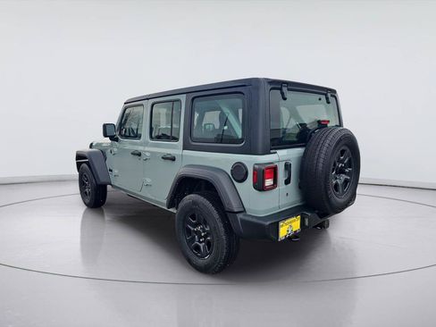 Used 2023 Jeep Wrangler Unlimited Sport AWD/4WD image 3