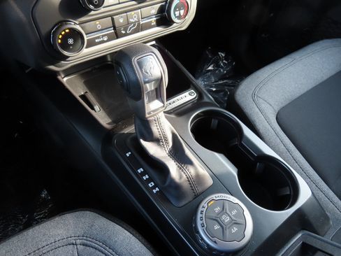 New 2025 Ford Bronco 4-Door w/ Sasquatch Package image 15