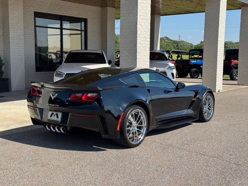Used 2019 Chevrolet Corvette Grand Sport RWD image 11