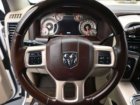 Used 2017 RAM 2500 Longhorn image 11