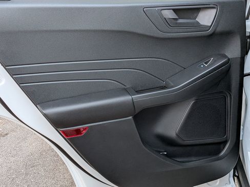 New 2026 Ford Escape Active image 22