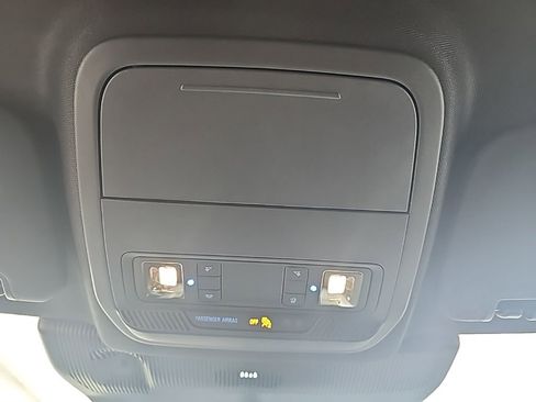 New 2026 Ford Explorer Tremor w/ Tremor Convenience Package image 22