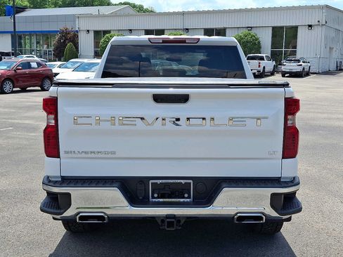 Used 2024 Chevrolet Silverado 1500 LT AWD/4WD image 5