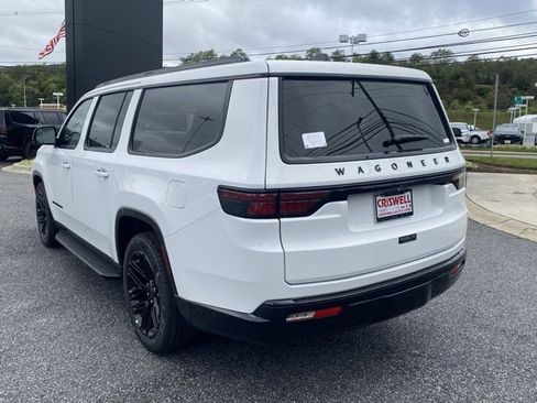 New 2025 Jeep Wagoneer L Series II w/ Convenience Group I image 5