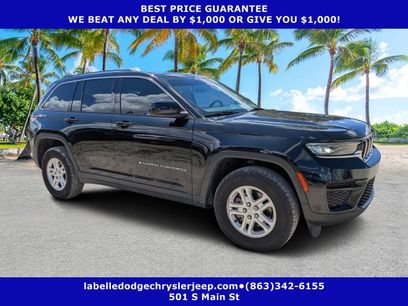 Used 2023 Jeep Grand Cherokee Laredo