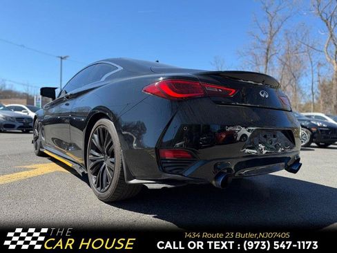 Used 2018 INFINITI Q60 3.0t Luxe w/ Sensory Package 3.0T Luxe AWD/4WD image 6