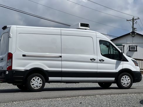 Used 2020 Ford Transit 250 Medium Roof w/ Load Area Protection Package image 2