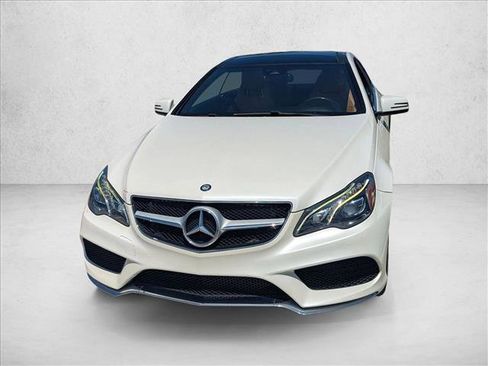 Used 2016 Mercedes-Benz E 400 Coupe image 2