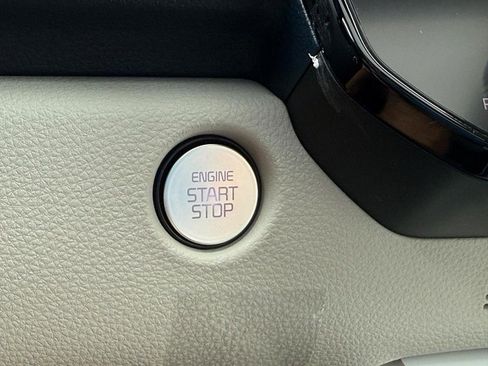 New 2026 Kia Carnival SX Prestige image 14