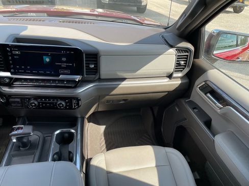 Used 2023 Chevrolet Silverado 1500 LTZ w/ LTZ Premium Package AWD/4WD image 6