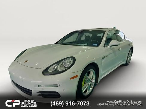 Used 2014 Porsche Panamera S RWD image 2