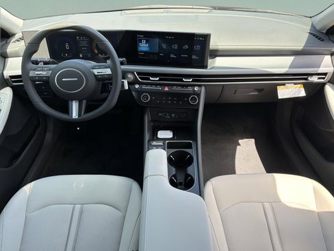 New 2026 Hyundai Sonata SEL FWD image 30