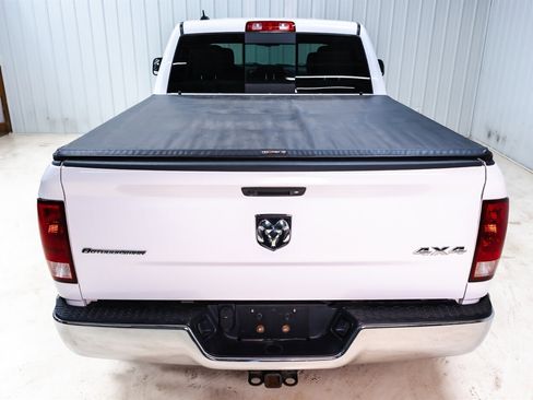 Used 2018 RAM 1500 Outdoorsman image 6