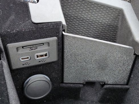 Certified 2023 Cadillac CT5 Luxury image 33