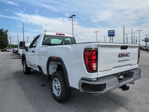 New 2025 GMC Sierra 2500 Pro image 8