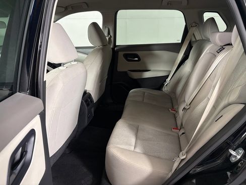 Used 2024 Nissan Rogue SV FWD image 34
