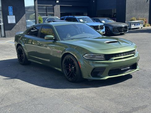 Used 2020 Dodge Charger Scat Pack RWD image 7