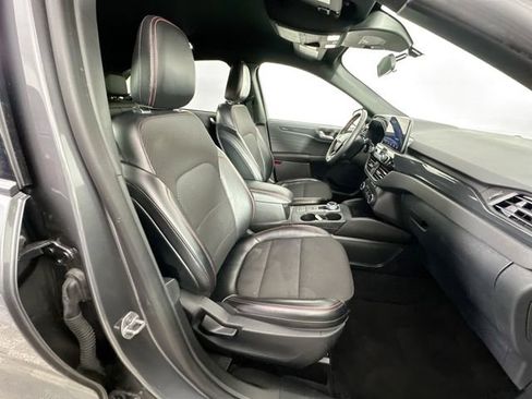 Used 2024 Ford Escape ST-Line image 28