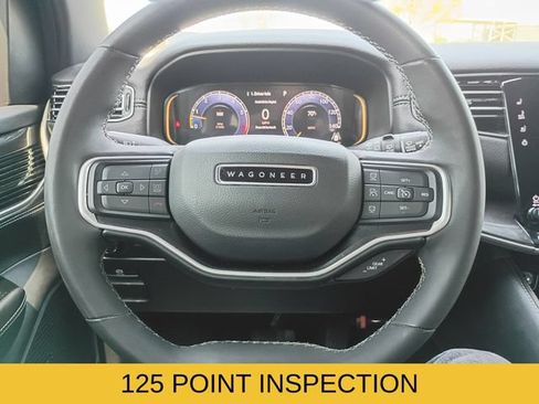 Used 2023 Jeep Wagoneer 4WD w/ Premium Group I image 12