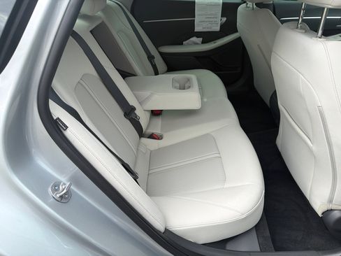 Certified 2025 Hyundai Sonata SEL FWD image 15