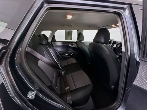Used 2025 Kia Soul LX w/ LX Technology Package image 27