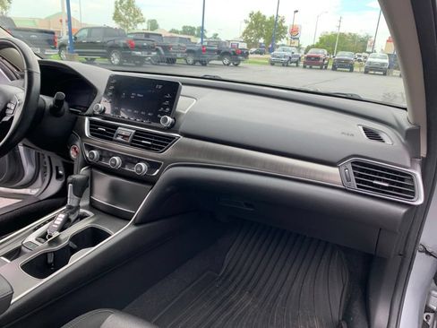 Used 2020 Honda Accord LX image 24