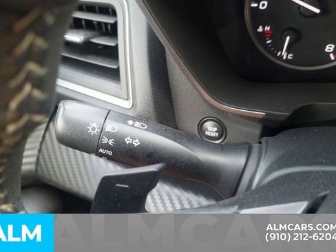 Used 2025 Subaru Ascent Premium AWD/4WD image 18