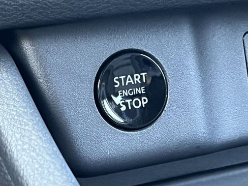 Certified 2026 Nissan Rogue SV image 25