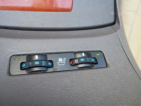 Used 2011 Lexus ES 350 FWD image 14