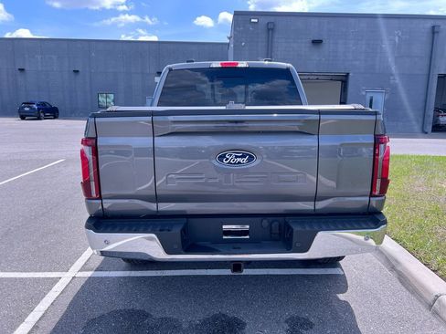 Used 2025 Ford F150 Lariat w/ Equipment Group 502A High AWD/4WD image 4