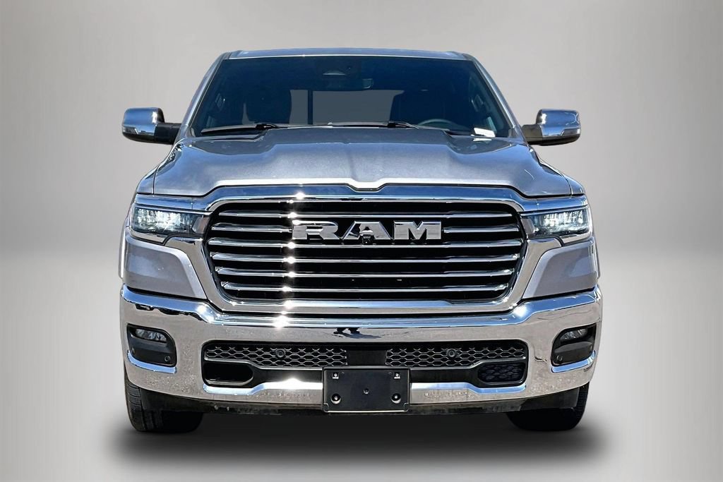 Used 2025 RAM 1500 Laramie AWD/4WD image 2
