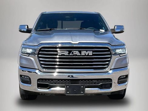Used 2025 RAM 1500 Laramie AWD/4WD image 2