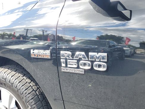 Used 2019 RAM 1500 Big Horn image 10