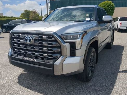 Used 2024 Toyota Tundra Platinum image 8