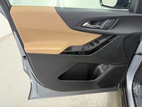 New 2026 Chevrolet Equinox ACTIV w/ Convenience Package III image 13