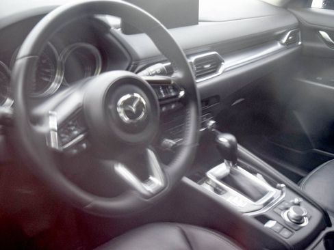 Used 2025 MAZDA CX-5 AWD 2.5 S w/ Preferred Package image 11