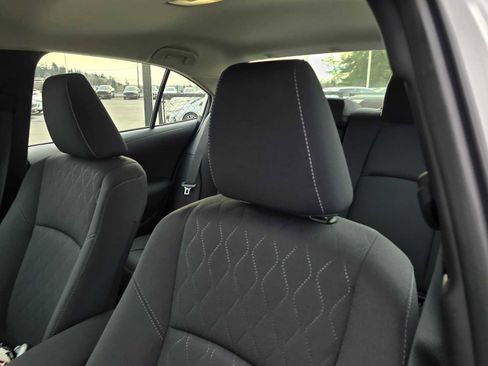 Certified 2025 Toyota Corolla LE image 23