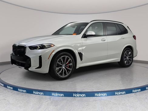 New 2026 BMW X5 xDrive50e w/ M Sport Package AWD/4WD image 1