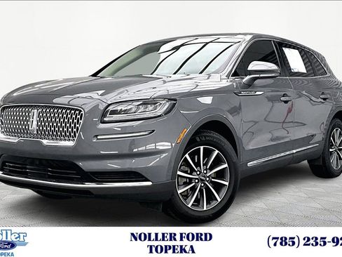 Used 2022 Lincoln Nautilus FWD image 1
