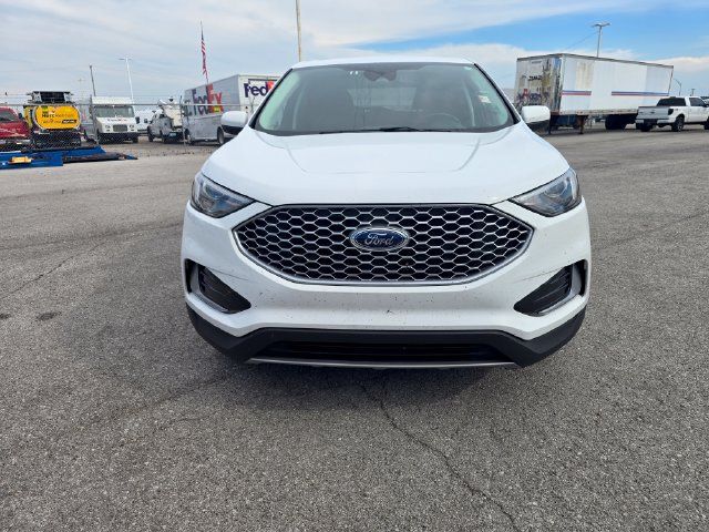 Used 2024 Ford Edge SEL AWD/4WD image 9
